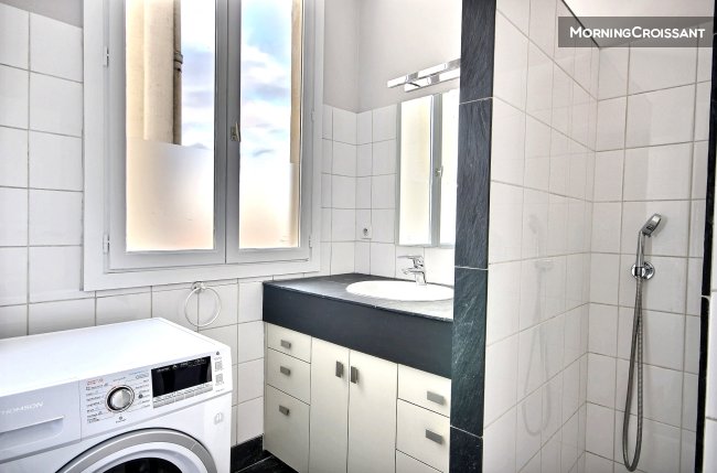 Charming 4P Eiffel Tower Apartment