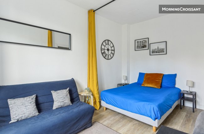 T1 flat near the metro