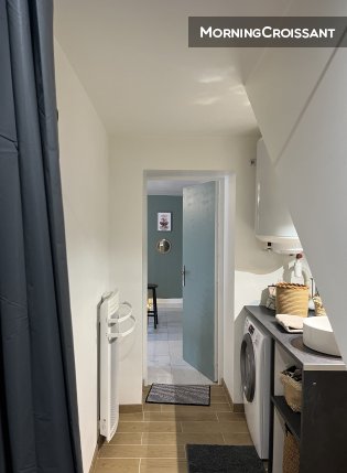Quiet flat with terrace