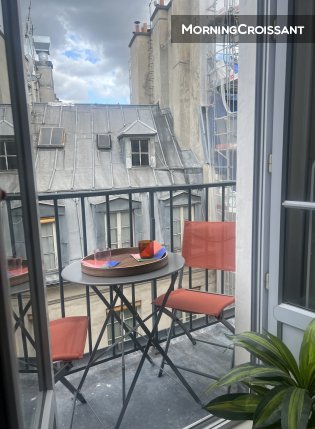 Studio inside of the Latin Quarter