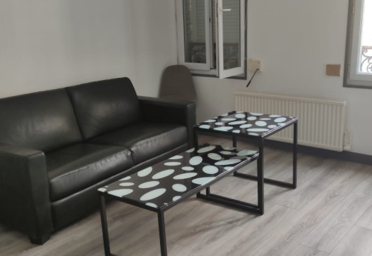 shared flat furnished