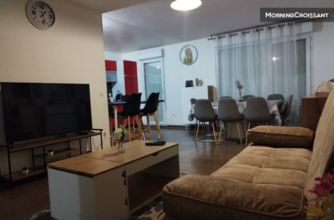 Spacious F4 Duplex near Orly