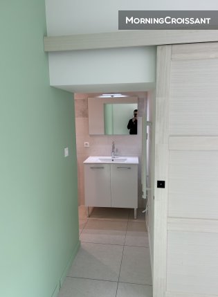 Renovated T2 with garden and cellar