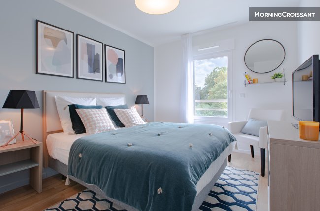 Beautiful flat in residence
