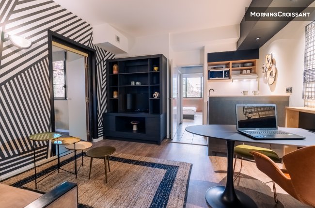 Familial flat