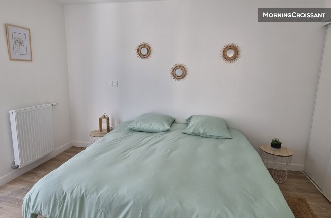 Large studio 38m2 near Paris