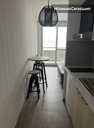 Studio in residence with balcony