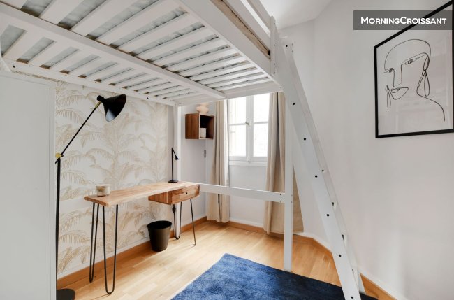 9 m² bedroom in Paris- PA109