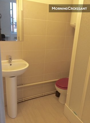 Studio equipped in centre - metro A