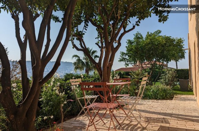 Haven of peace in Nice, terrace