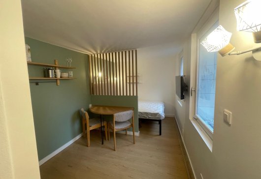 Equipped studio in the city centre