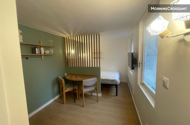 Equipped studio in the city centre
