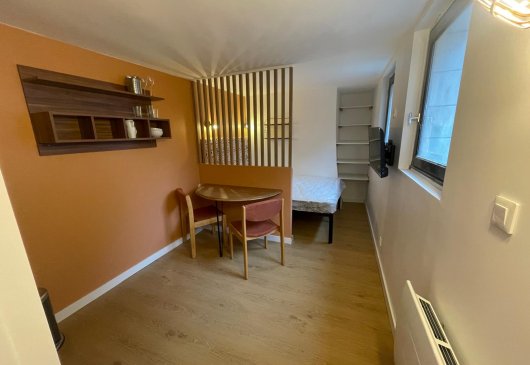 Equipped studio in the city centre