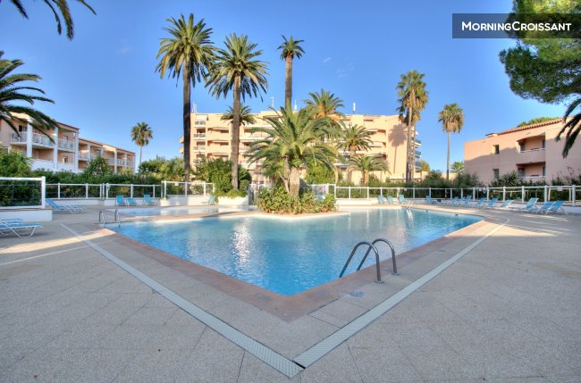 T3 apartment, Swimming pool Parking