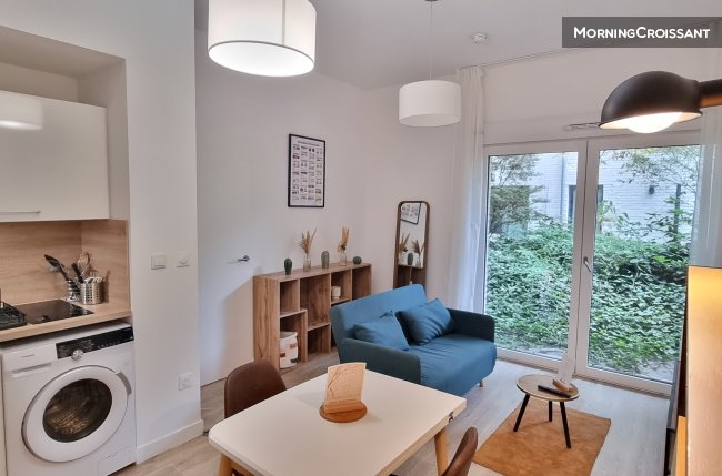T2 flat in a residence
