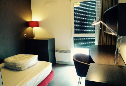 Shared apt in residence