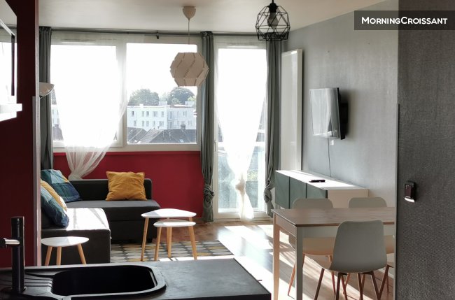 FURNISHED T3 RARE IN LYS LEZ LANNOY
