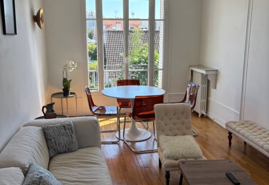 Bright 3-room flat