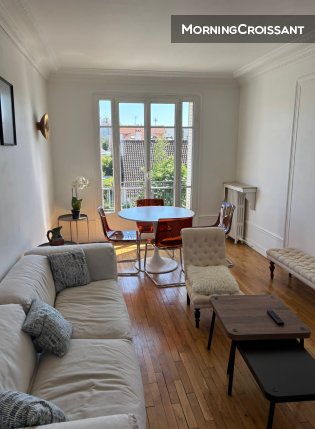 Bright 3-room flat