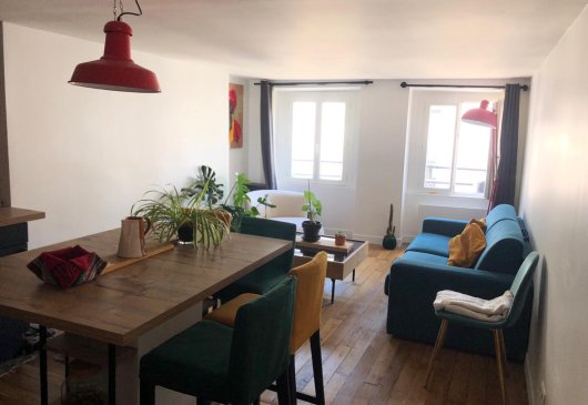Belleville  Refurnished apartment