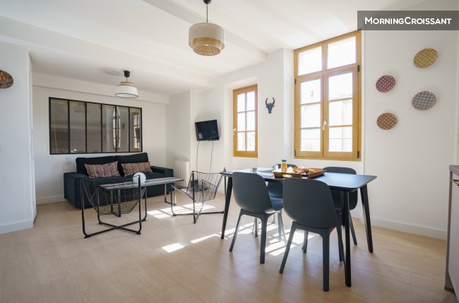 The nest on rue Mailly