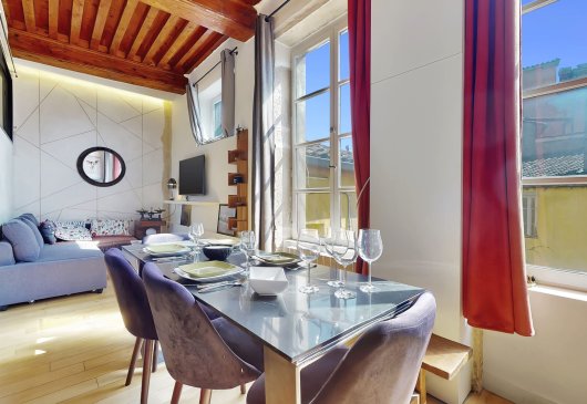 1 bedroom - Unobstructed view