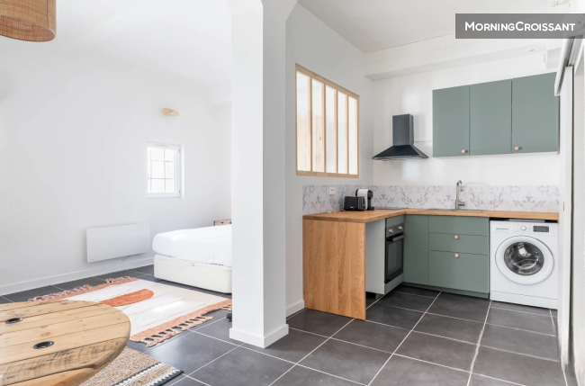 Large renovated Studio 35m2