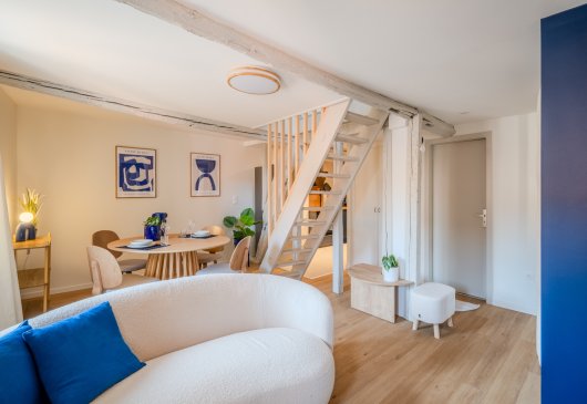 Duplex apartment in town centre