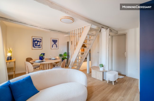 Duplex apartment in town centre