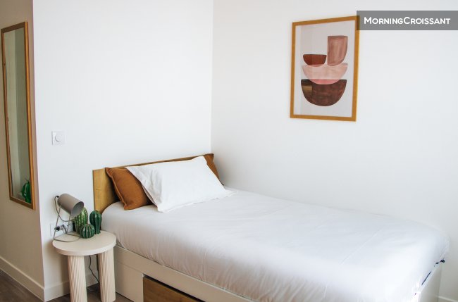 Furnished studio in new residence