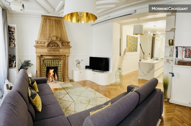 Duplex apt in Montmartre w sauna