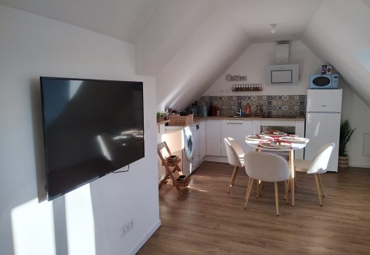 Bright flat in Dieppe