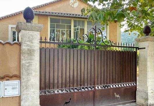 F5 furnished Jardin pro relocation
