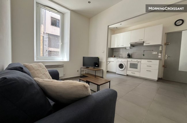 Appt 2 rooms. Marseille 8ème