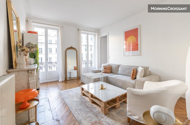 Rent Magnificent 82m²rue La Fayette