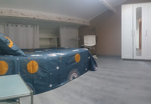 Super accommodation