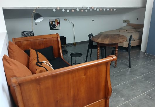Beautiful independent studio