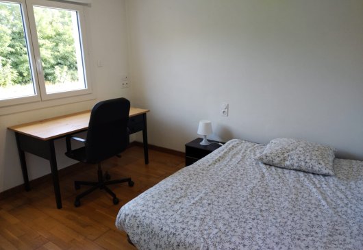 Shared house near school