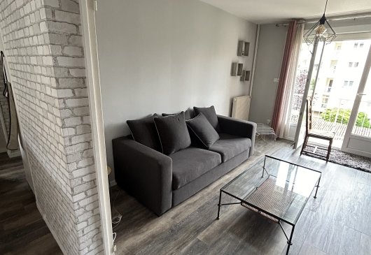 Furnished F3 flat for rent