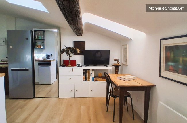 Studio, under the roof of La Criée