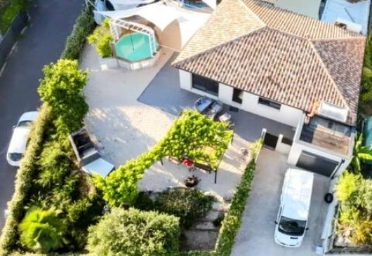 The house of happiness