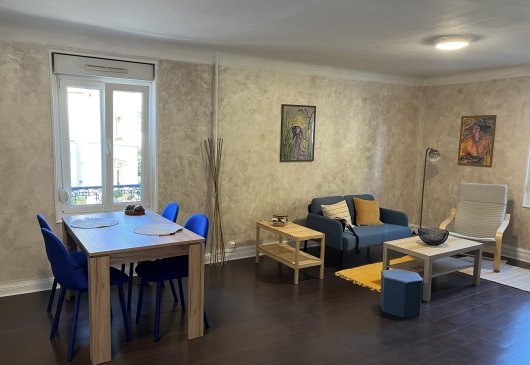 Cozy flat near center/University