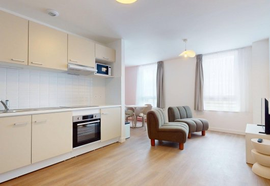 Shared room in a T5