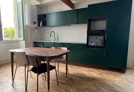 Furnished 3-room apartment - Nîmes