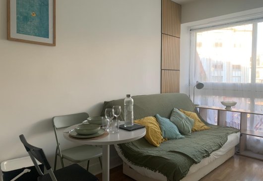 Fully equipped studio in La Defense