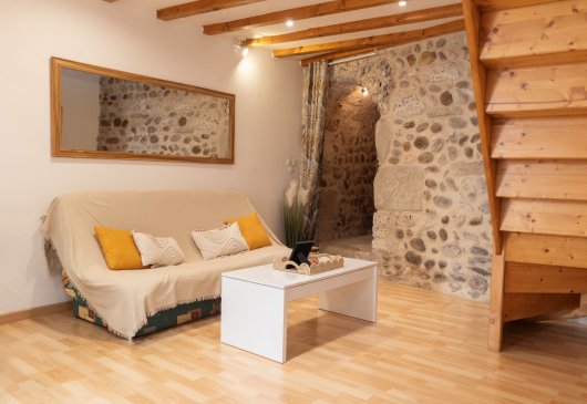 Accommodation with office & fibre