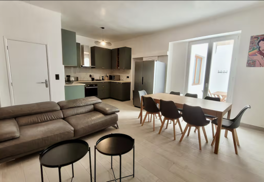 Gd T5 with patio and Sauna CATALANS
