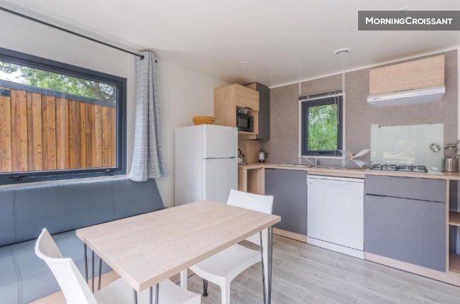 Furnished 1 bedroom cottage