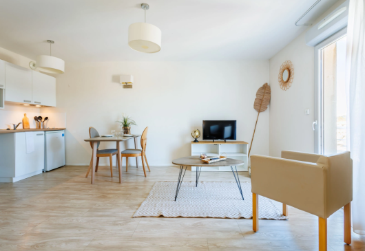Flat in new residence