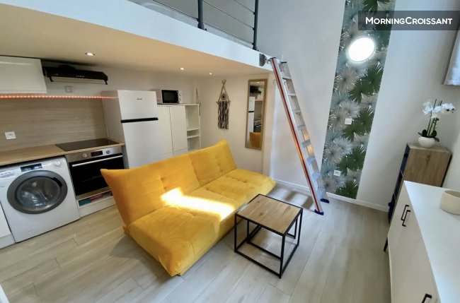 Refurbished studio with mezzanine